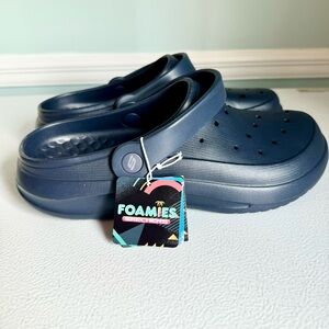 SKECHERS FOAMIES Summer Chill Men’s size 11 Navy. New in box!